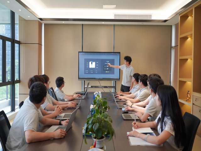 泰州cnc加工中心雕铣机